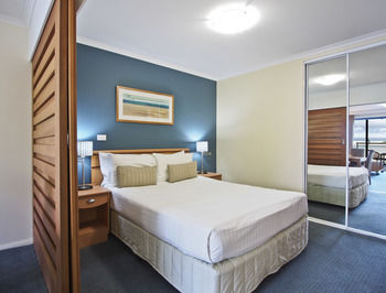 Oaks Waterfront Resort - The Entrance - Accommodation Tasmania 20