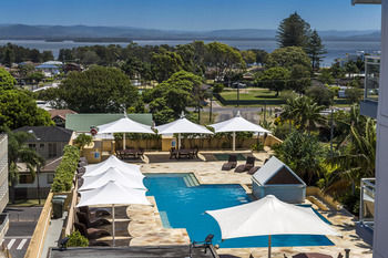 Oaks Waterfront Resort - The Entrance - Accommodation Tasmania 43