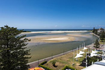 Oaks Waterfront Resort - The Entrance - Accommodation Tasmania 51