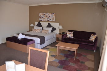 Casula NSW Accommodation Tasmania