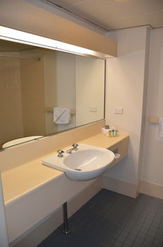 Country Comfort Hunts Liverpool - Accommodation Tasmania 8