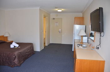 Country Comfort Hunts Liverpool - Accommodation Tasmania 11