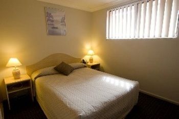 Country Comfort Hunts Liverpool - Accommodation Tasmania 18