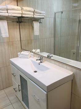 Country Comfort Hunts Liverpool - Accommodation Tasmania 25