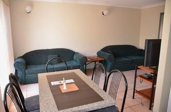 Country Comfort Hunts Liverpool - Accommodation Tasmania 48