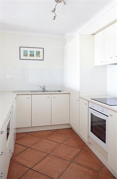 Macquarie Lodge Apartments - Accommodation Tasmania 36