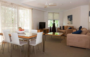 The Emerald Resort Noosa - Accommodation Tasmania 16