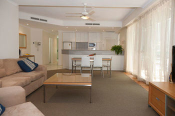 The Emerald Resort Noosa - Accommodation Tasmania 22