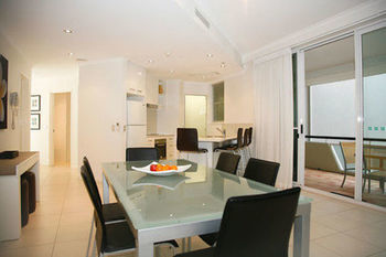 The Emerald Resort Noosa - Accommodation Tasmania 61