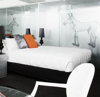 Art Series - The Cullen - Accommodation Tasmania 29