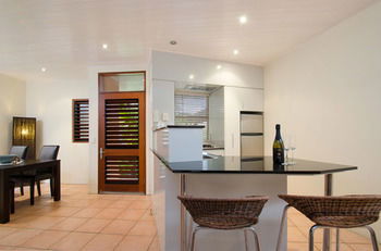 L'Auberge Noosa - Accommodation Tasmania 12
