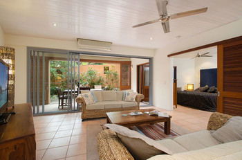 L'Auberge Noosa - Accommodation Tasmania 13