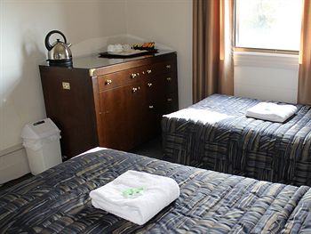 Royal Exhibition Hotel - Accommodation Tasmania 3