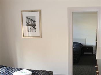 Royal Exhibition Hotel - Accommodation Tasmania 4