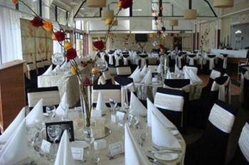 Caves Beachside Hotel - Accommodation Tasmania 3