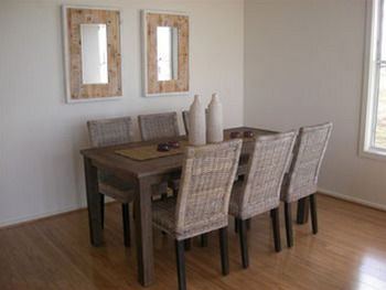 Caves Beachside Hotel - Accommodation Tasmania 36