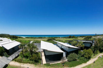 Caves Beachside Hotel - Accommodation Tasmania 54