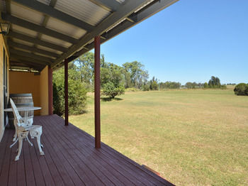 Madigan Wine Country Cottages - Accommodation Tasmania 20