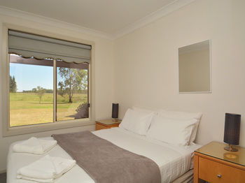 Madigan Wine Country Cottages - Accommodation Tasmania 49