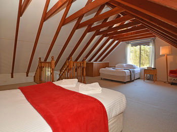 Madigan Wine Country Cottages - Accommodation Tasmania 50