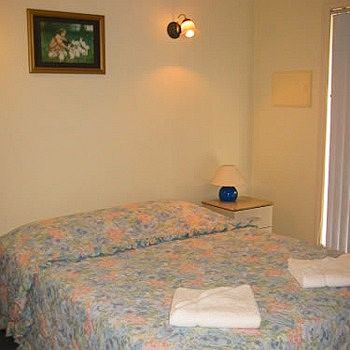 Madigan Wine Country Cottages - Accommodation Tasmania 4