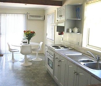 Madigan Wine Country Cottages - Accommodation Tasmania 7