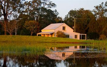 Madigan Wine Country Cottages - Accommodation Tasmania 18