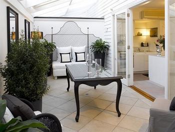 Andre's Mews Luxury Serviced Apartments - Accommodation Tasmania 28