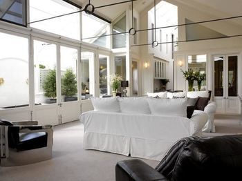 Andre's Mews Luxury Serviced Apartments - Accommodation Tasmania 38