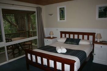 Hill 'N' Dale Farm Cottages - Accommodation Tasmania 21