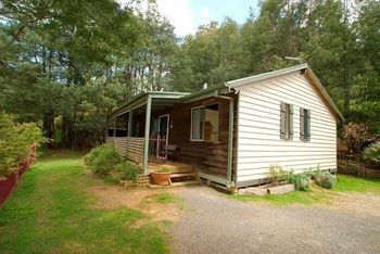 Hill 'N' Dale Farm Cottages - Accommodation Tasmania 23