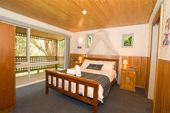 Hill 'N' Dale Farm Cottages - Accommodation Tasmania 1