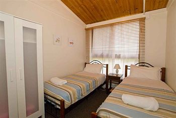 Hill 'N' Dale Farm Cottages - Accommodation Tasmania 7