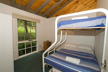Hill 'N' Dale Farm Cottages - Accommodation Tasmania 9