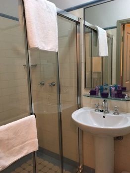 Avonmore On The Park Boutique Hotel - Accommodation Tasmania 0