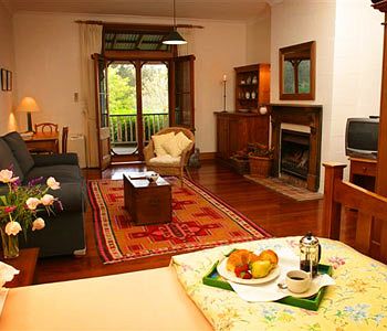 Carriages Boutique Hotel - Accommodation Tasmania 2