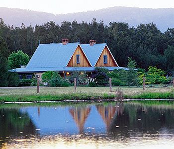 Carriages Boutique Hotel - Accommodation Tasmania 4