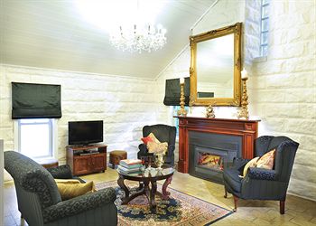 The Loft In The Mill Boutique Accommodation - Accommodation Tasmania 16