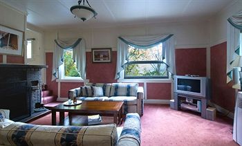 Cottages At Monreale - Accommodation Tasmania 2