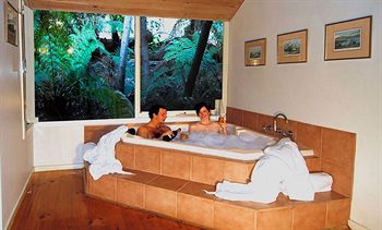 Cottages At Monreale - Accommodation Tasmania 4