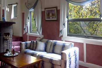 Cottages At Monreale - Accommodation Tasmania 20