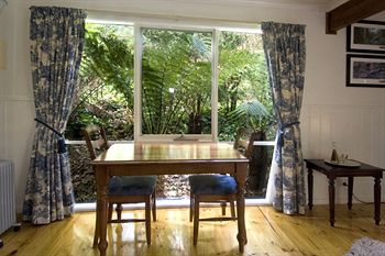 Cottages At Monreale - Accommodation Tasmania 28