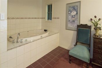 Cottages At Monreale - Accommodation Tasmania 29