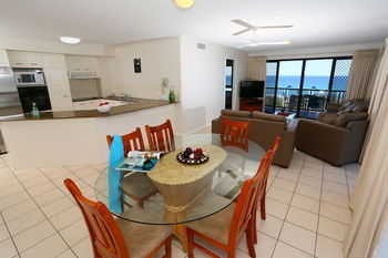 San Marino By The Sea Apartments - Accommodation Tasmania 23