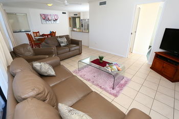 San Marino By The Sea Apartments - Accommodation Tasmania 26