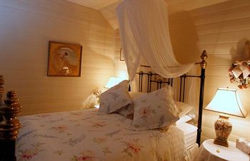Valley Ranges Getaways - Accommodation Tasmania 0