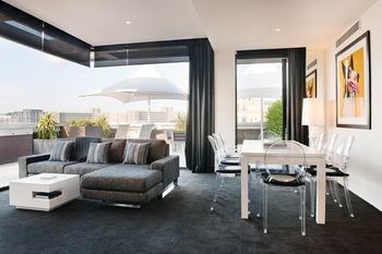Art Series-The Blackman - Accommodation Tasmania 27