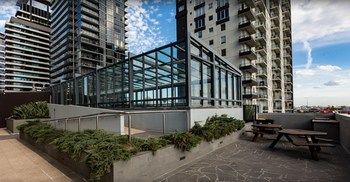 Melbourne Short Stay Apartments On Whiteman - Accommodation Tasmania 25