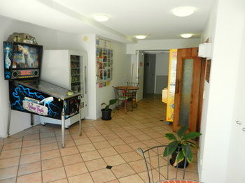 Beachside Resort - Kawana Waters - Accommodation Tasmania 21