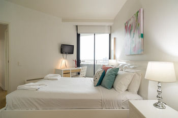 AKOM Docklands - Accommodation Tasmania 21